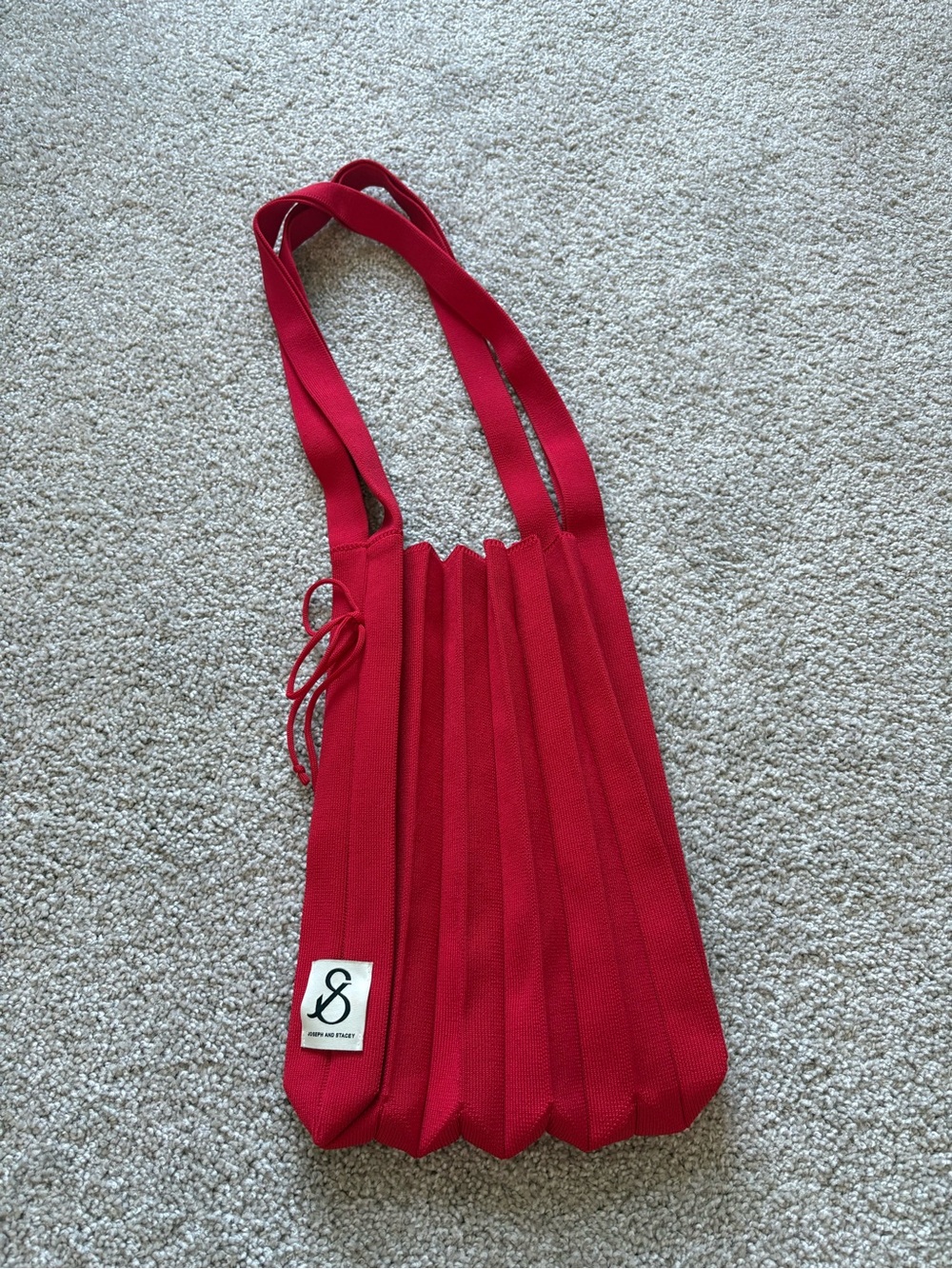 Joseph & Stacey Lucky Red Pleated Shoulder Bag M